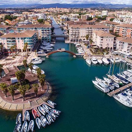 Hotel Sable Et Soleil - Port, Plage Et Jacuzzi Prive Fréjus Exteriér fotografie