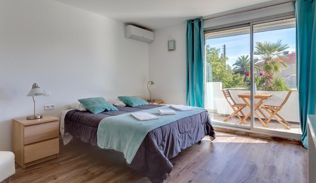 Hotel Sable Et Soleil - Port, Plage Et Jacuzzi Prive Fréjus Exteriér fotografie