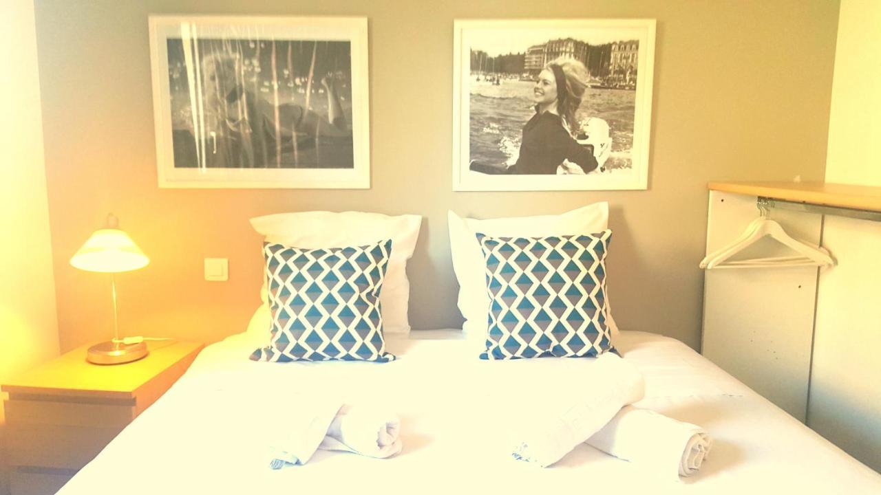 Hotel Sable Et Soleil - Port, Plage Et Jacuzzi Prive Fréjus Pokoj fotografie