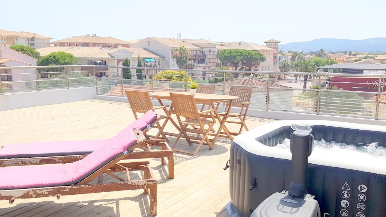 Hotel Sable Et Soleil - Port, Plage Et Jacuzzi Prive Fréjus Exteriér fotografie
